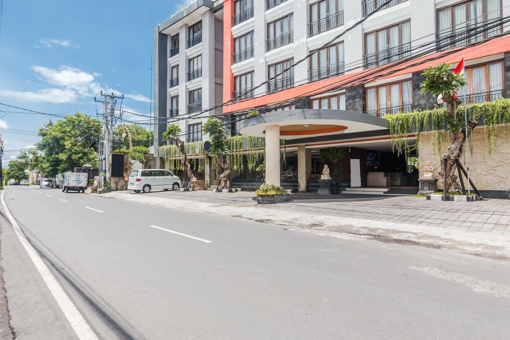 Zen Rooms Seminyak Pangkung Sari エクステリア 写真