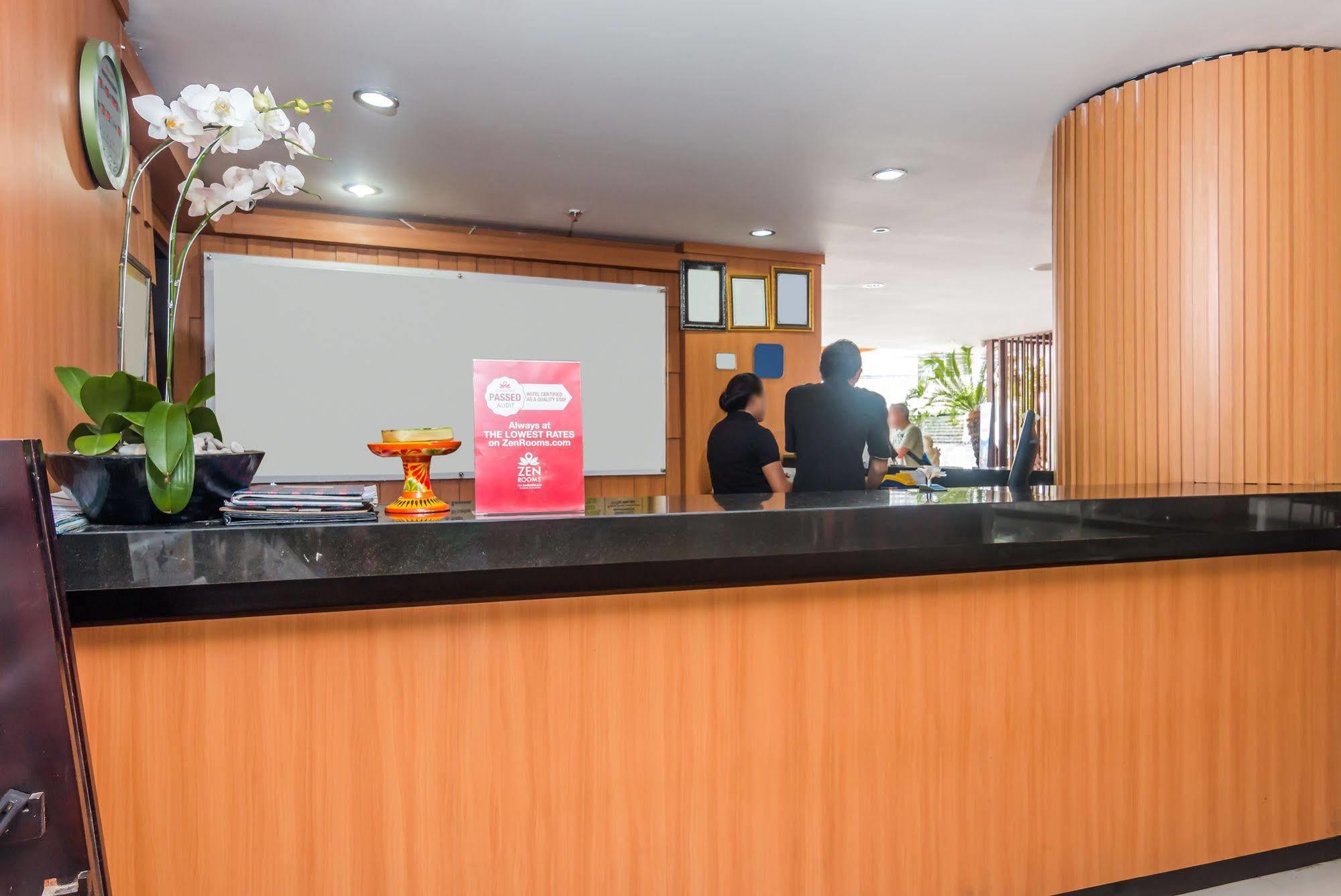 Zen Rooms Seminyak Pangkung Sari エクステリア 写真