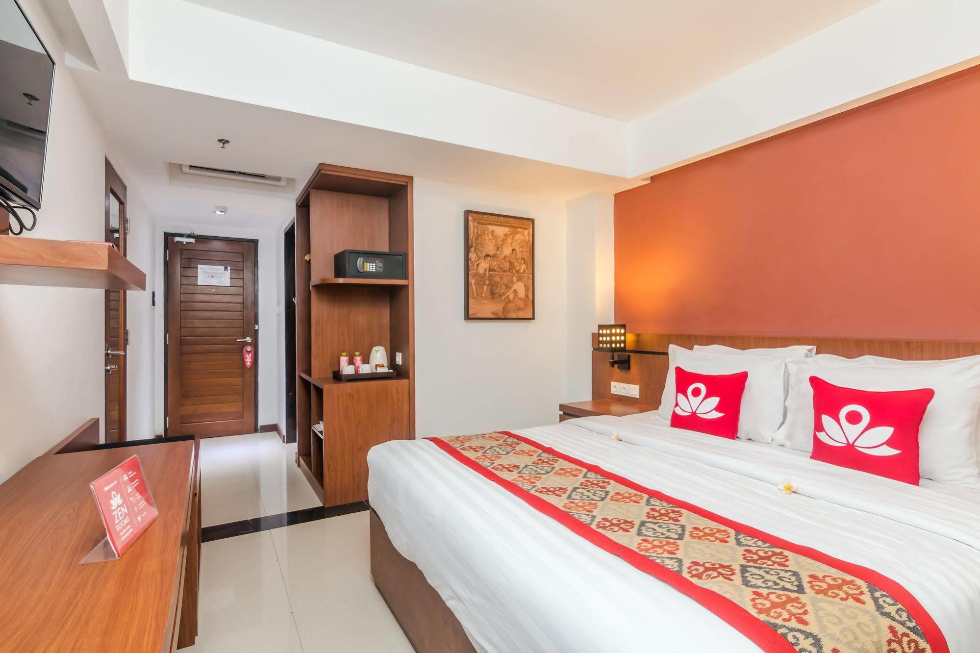 Zen Rooms Seminyak Pangkung Sari エクステリア 写真