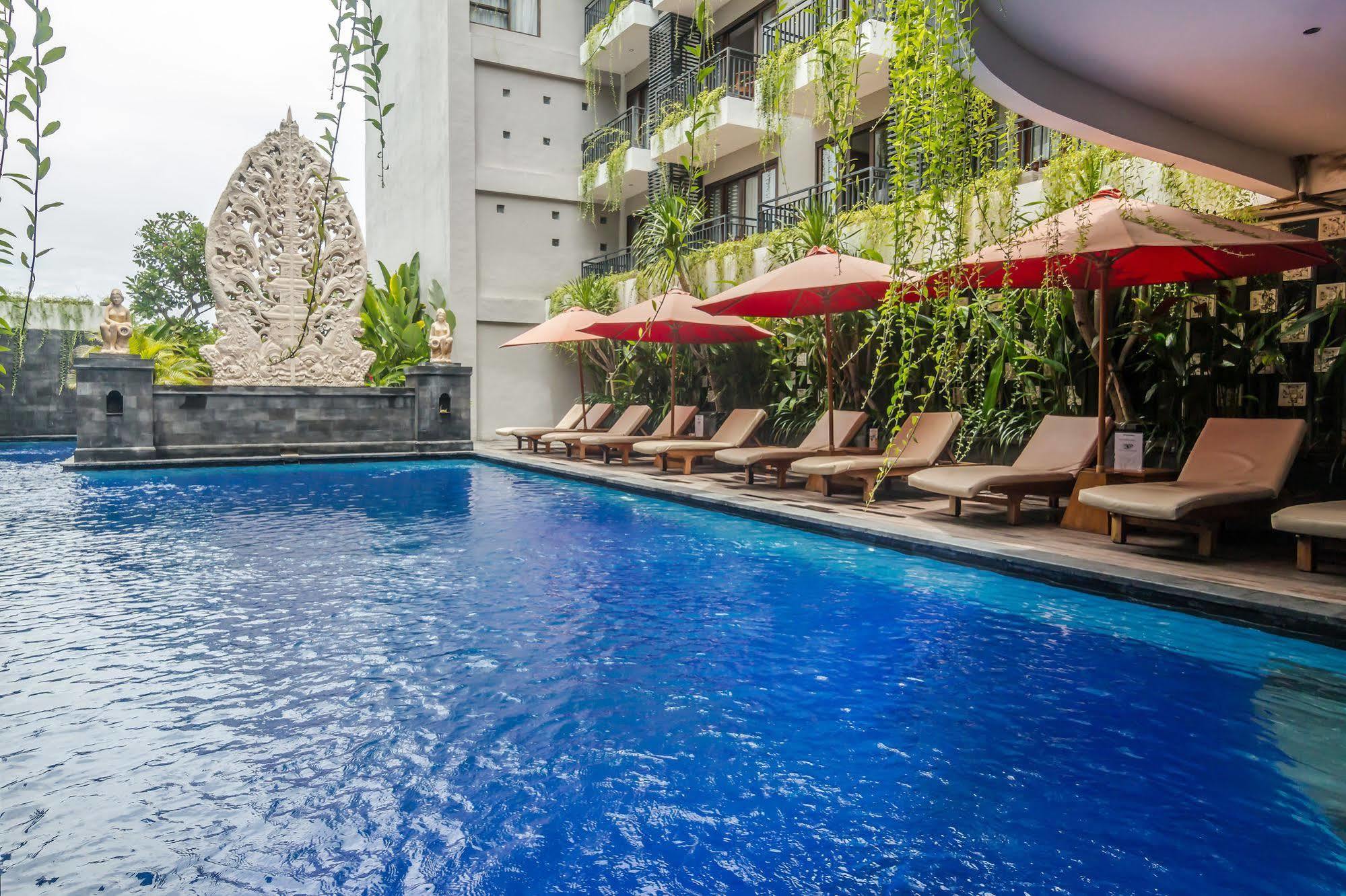Zen Rooms Seminyak Pangkung Sari エクステリア 写真